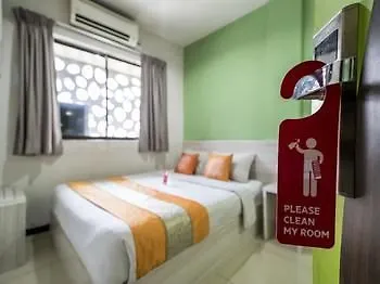 Oyo Rooms Pwtc Lrt Station Kuala Lumpur Hotel