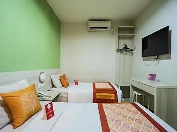 *** Hotel Oyo Rooms Pwtc Lrt Station Kuala Lumpur Malaysia